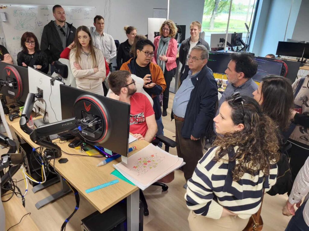 International students from Valmiera with Pärnu Kolledz students